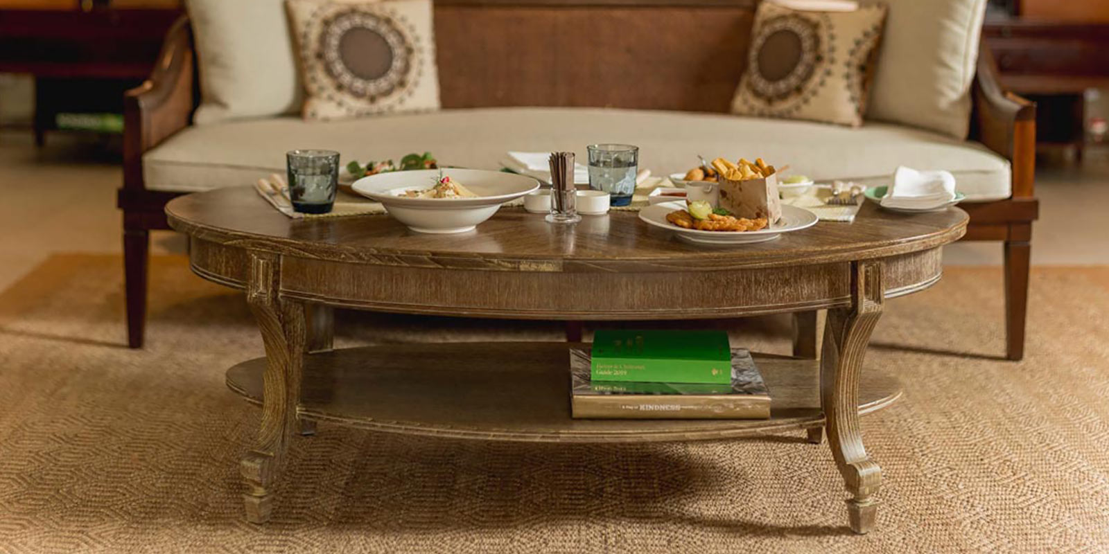 In-Room-Dining