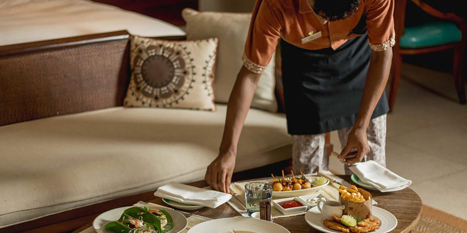 In-Room-Dining