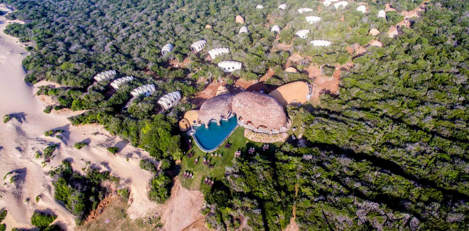 Scenic view of the Wild Coast Tented Lodge in Yala National Park