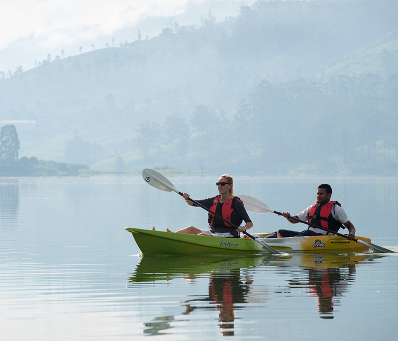 Kayaking on Castlereagh Lake