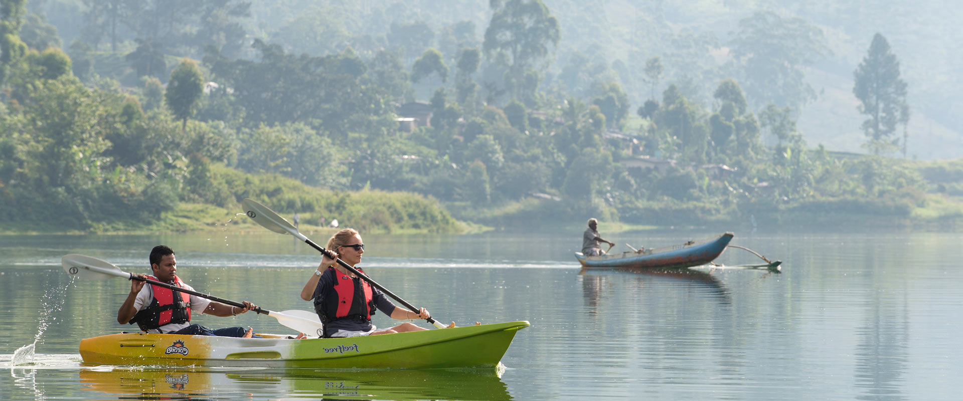 Kayaking on Castlereagh Lake